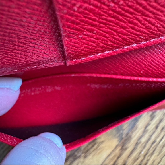 ⚡️Louis Vuitton Red Epi Pocket Organizer - Picture 8 of 13